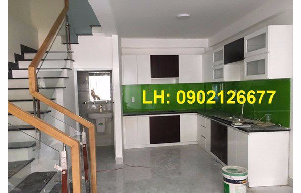 Bán nhà phố 2 tầng giá rẻ mặt tiền đường trải nhựa 12m, Quận 2.